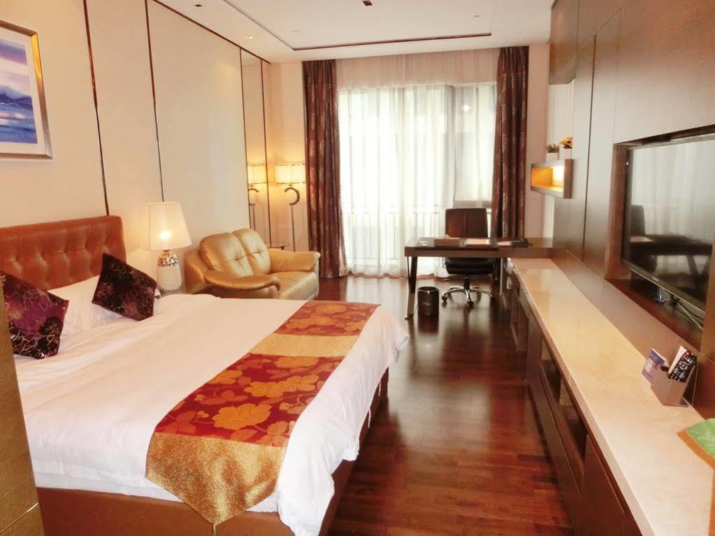 Estay Residence • Poly Central Pivot Guangzhou Exterior foto