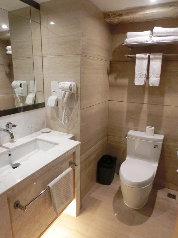 Estay Residence • Poly Central Pivot Guangzhou Quarto foto