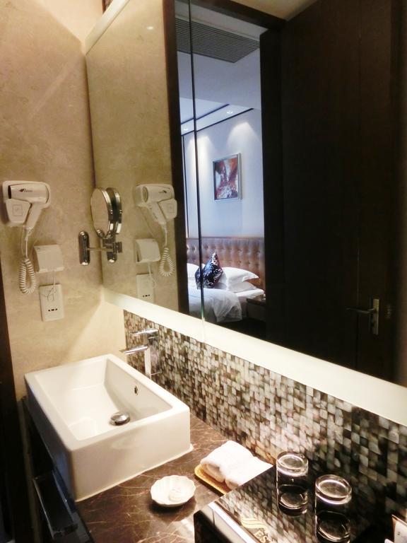 Estay Residence • Poly Central Pivot Guangzhou Quarto foto